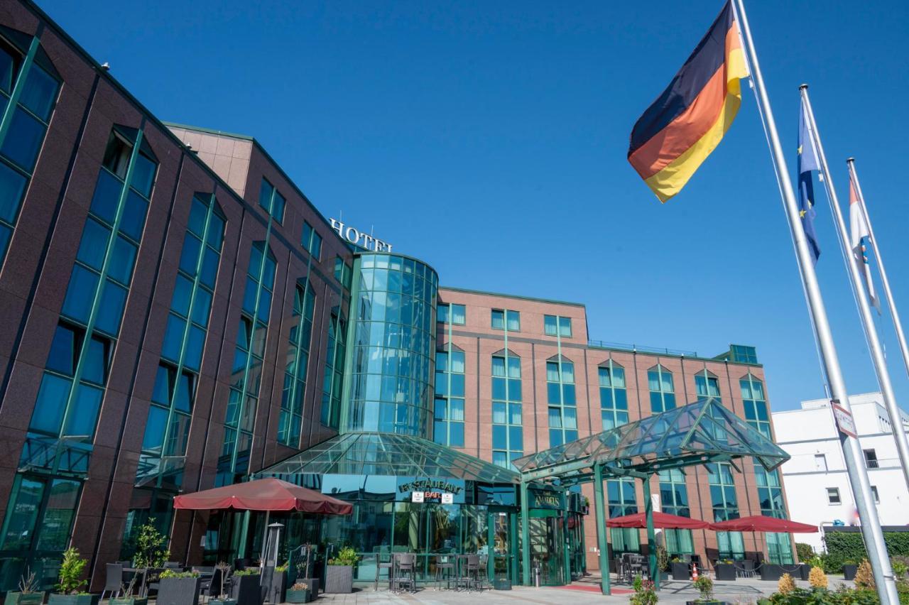 Hotel Amadeus Frankfurt Франкфурт на Майн Екстериор снимка